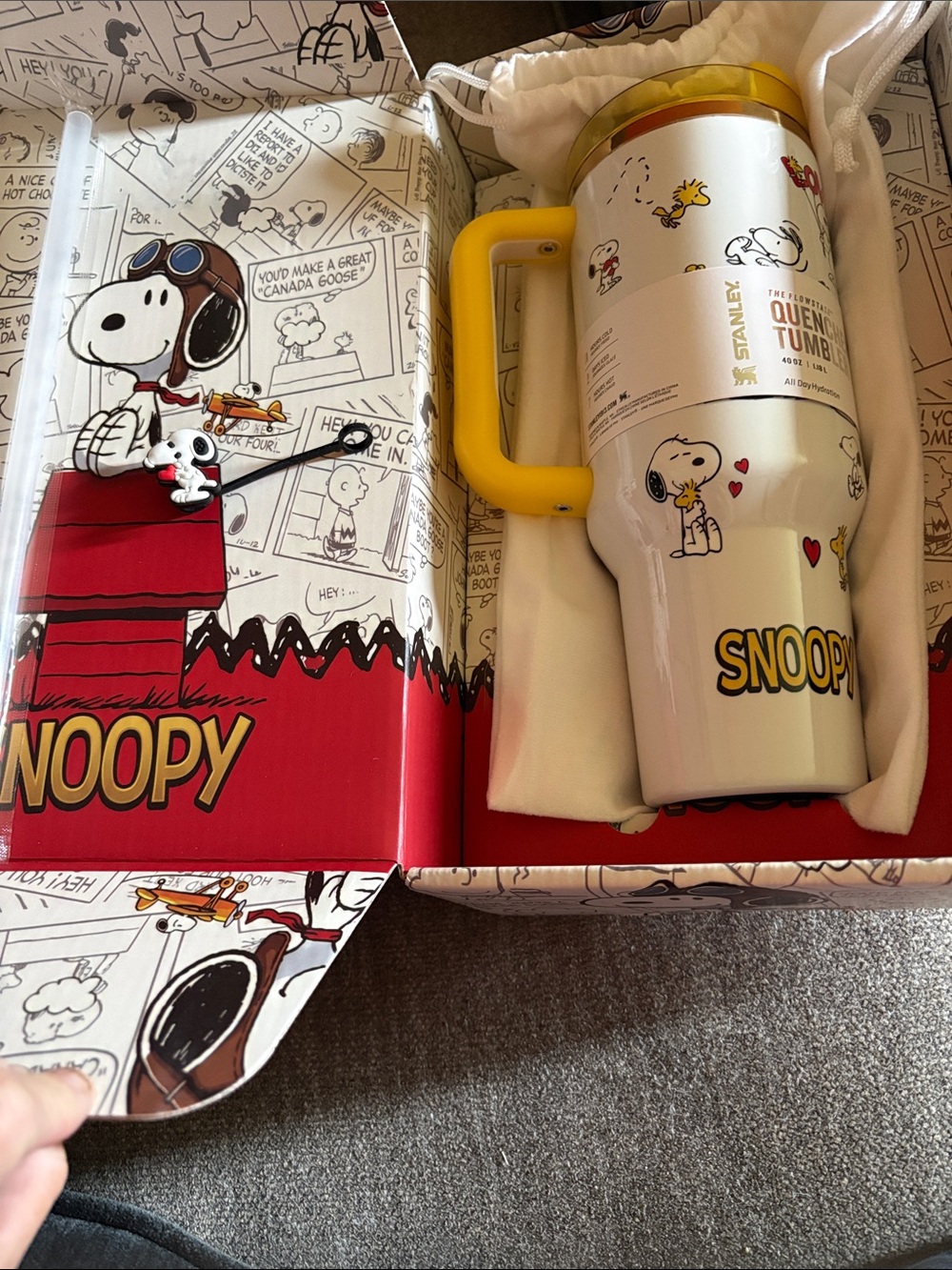 Stanley White & Yellow Snoopy Insulated Tumbler with Handle